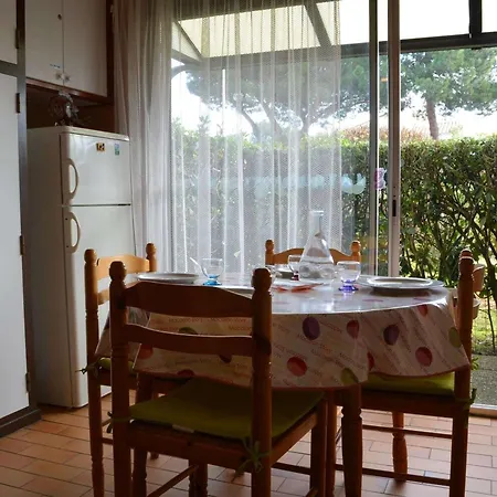 Apartment Studio/cabine 4 Pers. Avec Piscine, Parking Prive, Proche Et Commerces - - Fr-1-225-23 Argeles-sur-Mer