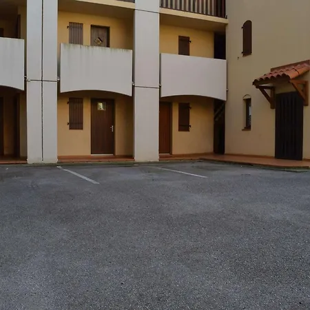 Studio/cabine 4 Pers. Avec Piscine, Parking Prive, Proche Et Commerces - - Fr-1-225-23 Argeles-sur-Mer